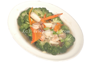 Brokoli Seafood / Sapi / Ayam